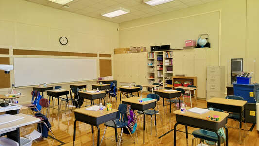 Henderson J P Elementary Classroom Standard in Houston