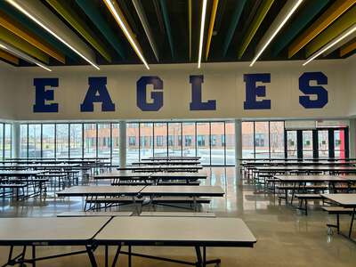 Taft - William Howard Taft Freshman Academy Cafeteria in Chicago