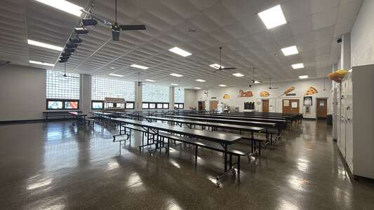 Townsend Elementary School Cafeteria in Del City 2