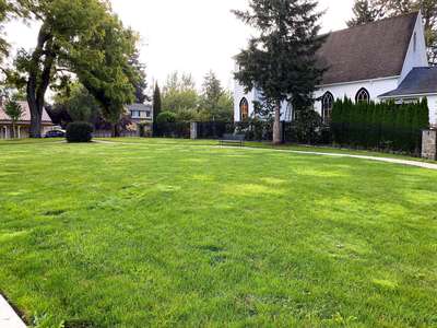 City of Ridgefield Overlook Park: Plaza, Stage and Grassy Areas in Ridgefield