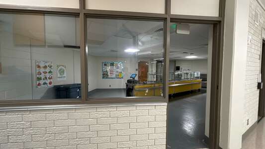 Warren T. Jackson Elementary School Dining Area in Atlanta 4
