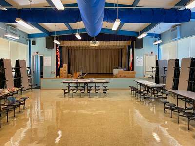 Ortega Elementary School Cafeteria w/ Stage in Austin