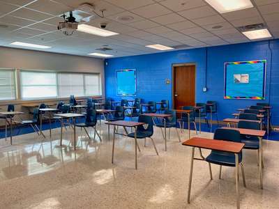 Dr Phillips High School Classroom Standard in Orlando