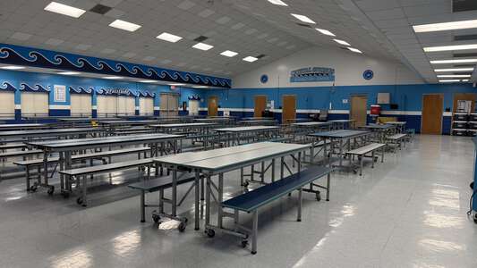 Cafeteria (3 hr min)