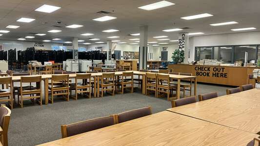 Twin Lakes Academy Middle School Library (3 hr min) in Jacksonville 2