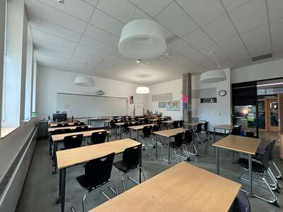 Room 120M - Reception