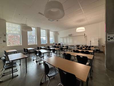 Grant High School Room 80 - Office in Portland