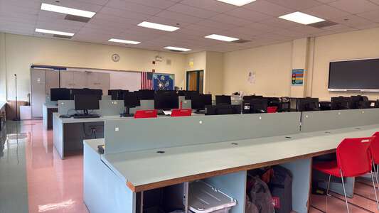 Clark - George Rogers Clark Elementary School Room 308 - Computer Lab in Chicago 3