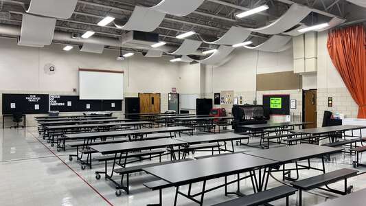 Parkwood Elementary School Cafeteria in Maryland Heights