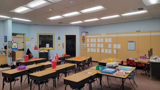 Baldy Mesa Elementary School Classroom Standard in Phelan