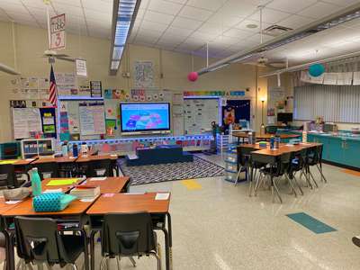 Lake Whitney Elementary School Classroom Standard in Orlando