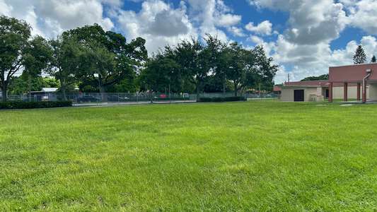 Auburndale Elementary School Field - Practice in Miami