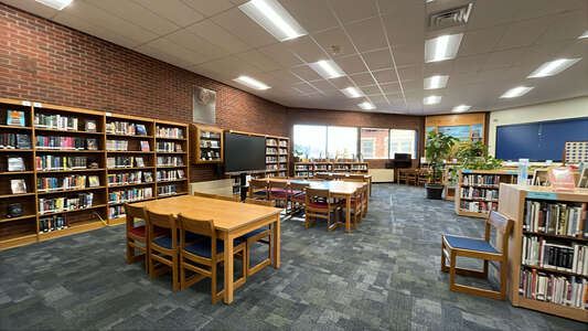 Wichita East High School Commons (Library) in Wichita 3