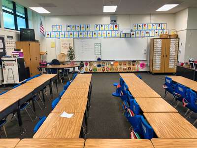 Clinton Elementary School Classroom Standard in Garden Grove