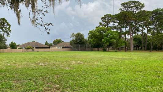 Gulfside Elementary School Field - Practice in Holiday 2
