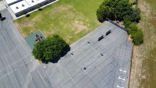 Robert Louis Stevenson Elementary School Outdoor Basketball Courts in Burbank 2