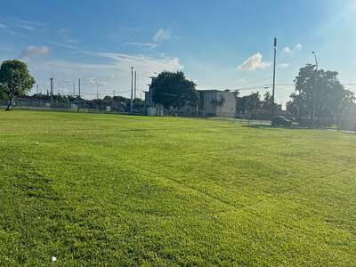 Olympia Heights Elementary School Field - Practice in Miami