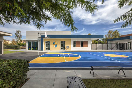 Creekside High School Outdoor Basketball Court in Irvine 3