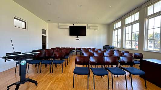 Fillmore Unified School District Boardroom in Fillmore 3