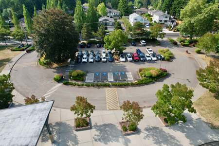 Kirkland Middle School Parking Lot - Main in Kirkland
