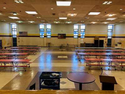 New Media High School Cafeteria in Newark 3