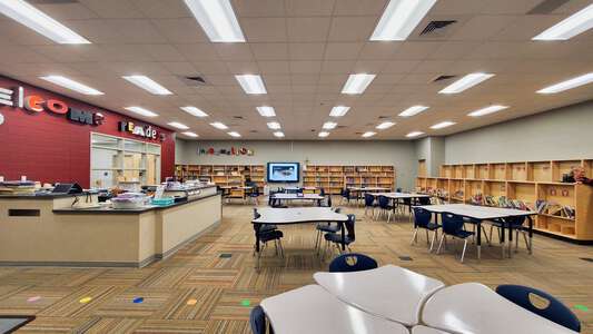 Pond Gap Elementary School Library in Knoxville
