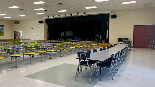River Dell Elementary School Cafeteria in Clayton