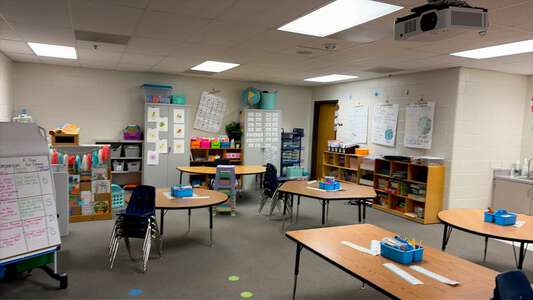 Rock Springs Elementary School Classroom Standard in Lawrenceville 3