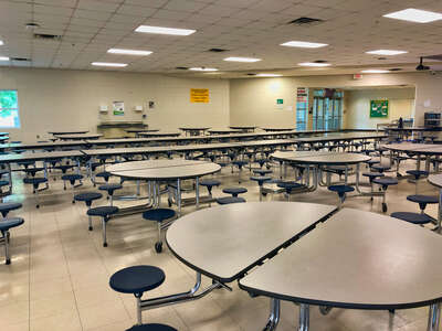 Woodlawn Middle Magnet School Cafeteria in Baton Rouge 3