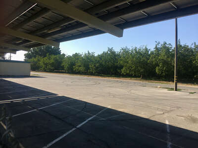 Plainfield Elementary School Parking Lot - Visitors in Woodland