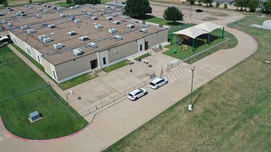 Elkins Elementary School Outdoor Basketball Courts in Fort Worth 2