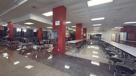 West Jefferson High School Cafeteria in Harvey 3