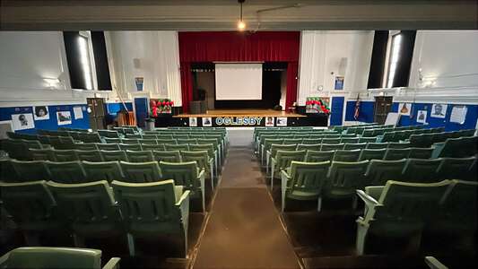Oglesby - Richard J Oglesby Elementary School Assembly Hall in Chicago 4