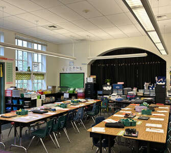 Sierra Madre Elementary School Classroom Standard in Sierra Madre
