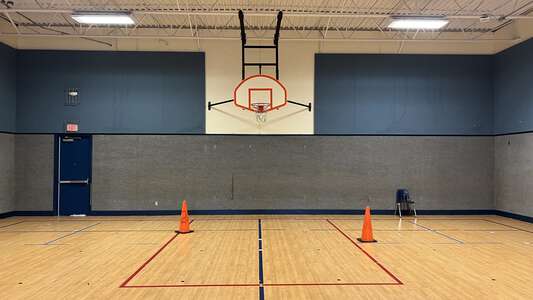 Como Elementary School Gym in Fort Worth 4