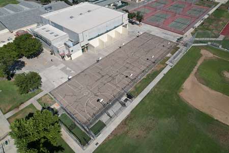 Hoover High School Outdoor Basketball Courts in Fresno