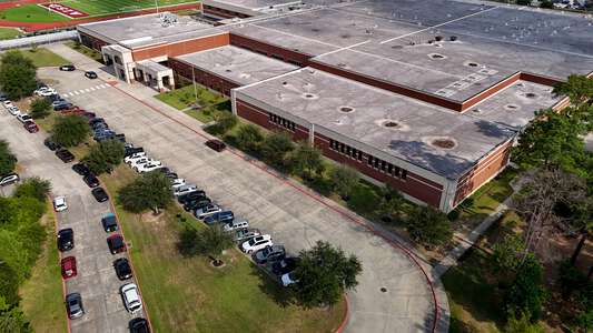 Davis High School Parking Lot - Main in Houston