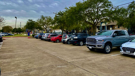 Bailey Elementary School Parking Lot - Front in Pasadena 2