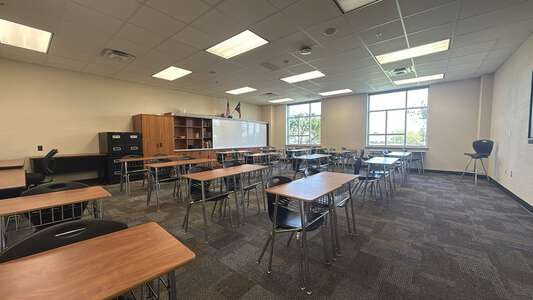 Ed Willkie Middle School Classroom Standard in Fort Worth 2