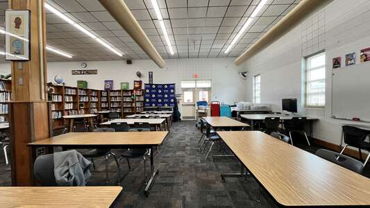 Kempsville Middle School Library in Virginia Beach 3