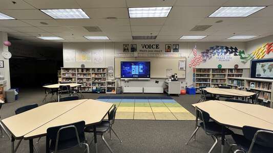 Laura Ingalls Wilder Elementary School Library in Woodinville