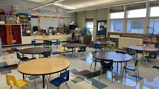 Willagillespie Elementary School Classroom Standard in Eugene