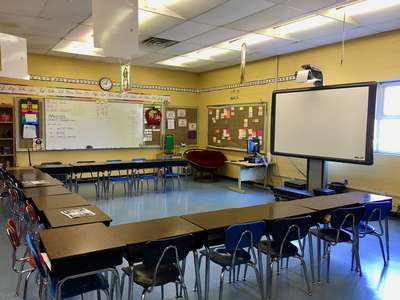 Hemphill Elementary School Classroom Standard in Birmingham