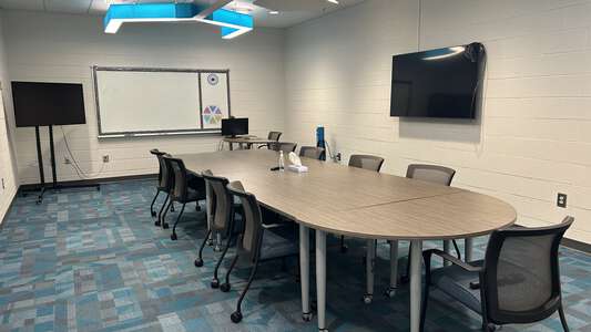 Seckinger High School Room 1.2.234 - Library Conference Room in Buford 3