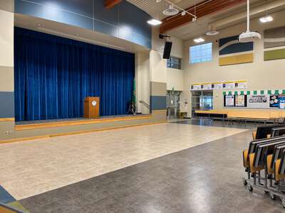 Riverbend Elementary School Cafeteria in Spokane Valley