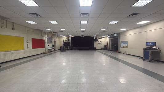 Airline Park Academy for Advanced Studies Cafeteria in Metairie 2
