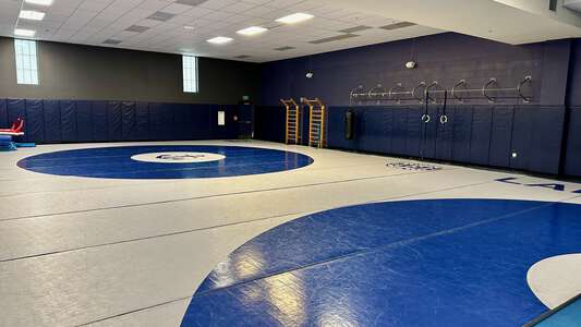 Lake Oswego High School Wrestling Room in Lake Oswego