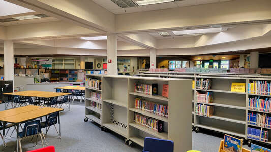 Paloma Elementary School Library in Temecula