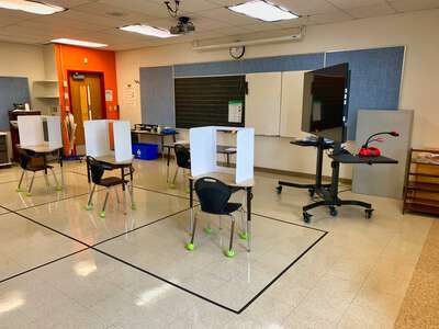 Travis Heights Elementary School Classroom Standard in Austin