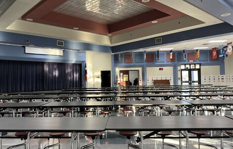 Gray Elementary School Cafeteria in Mesquite